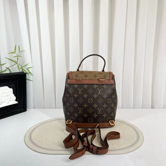 Louis Vuitton Women Pre-Loved Bag Very Good Condition - Picture 2 of 3